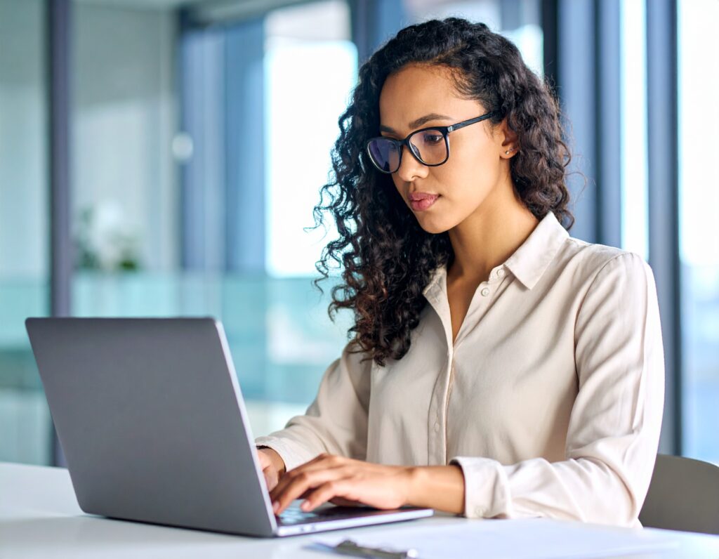 Hispanic online community in Spanish market research